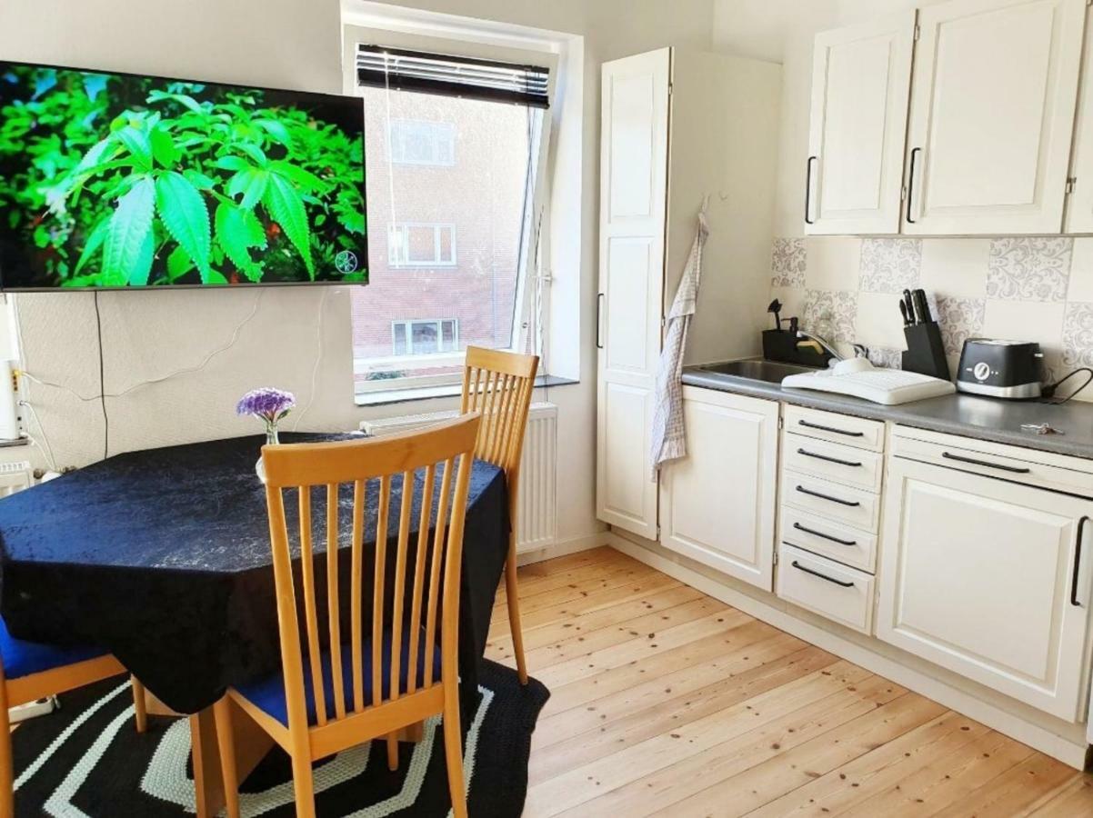 Struer Town Apartment Экстерьер фото